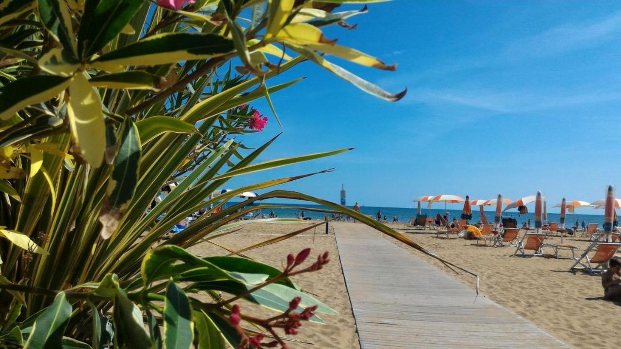 Appartamenti Livenza Bibione Exteriör bild